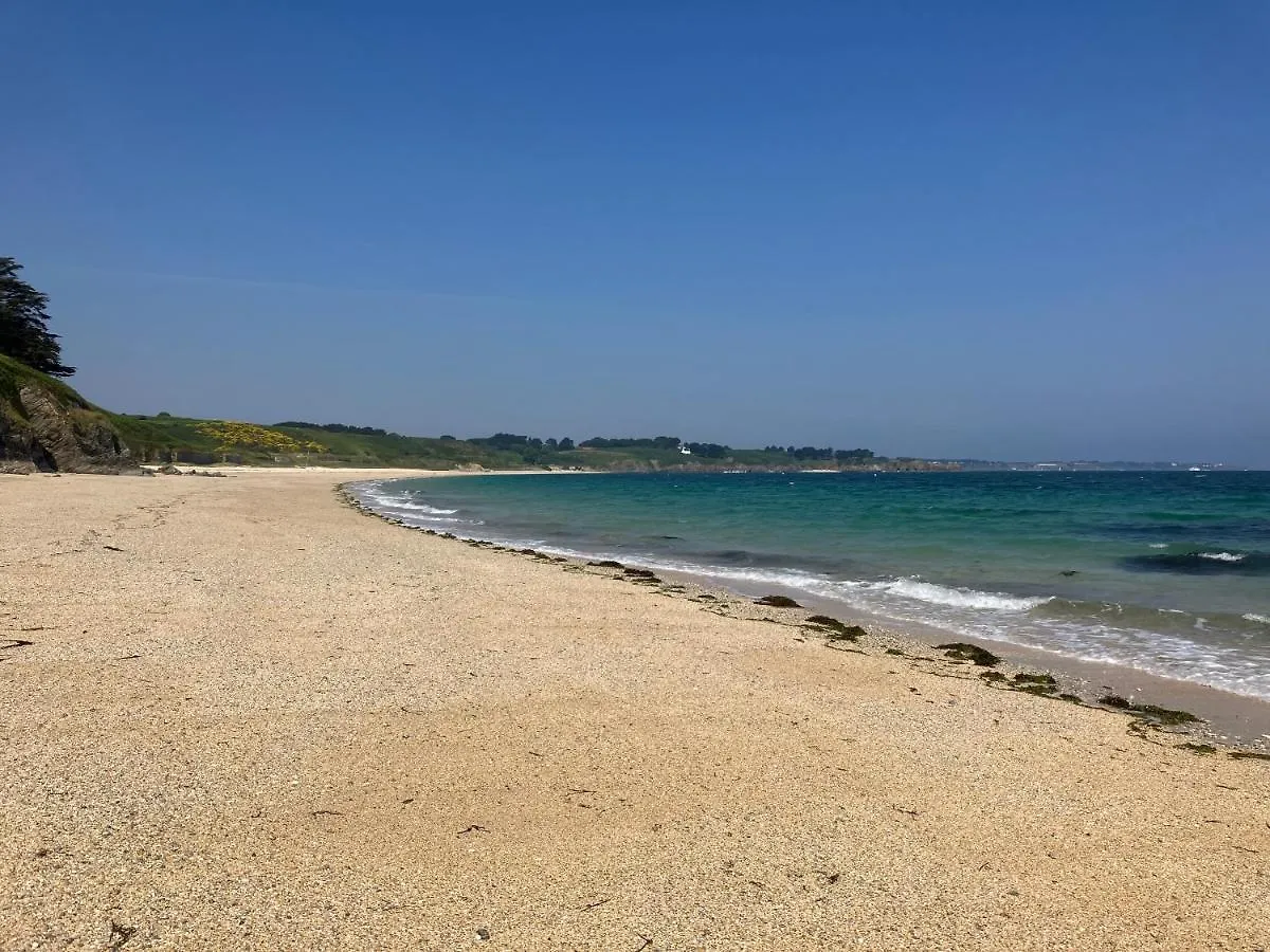 Retour De Plage Locmaria 0*,  France